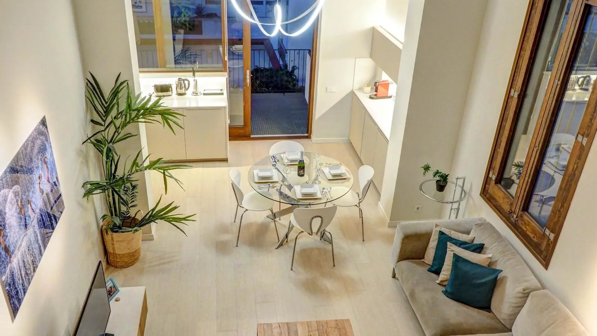 En Vogue By Hello Homes Sitges 0*,