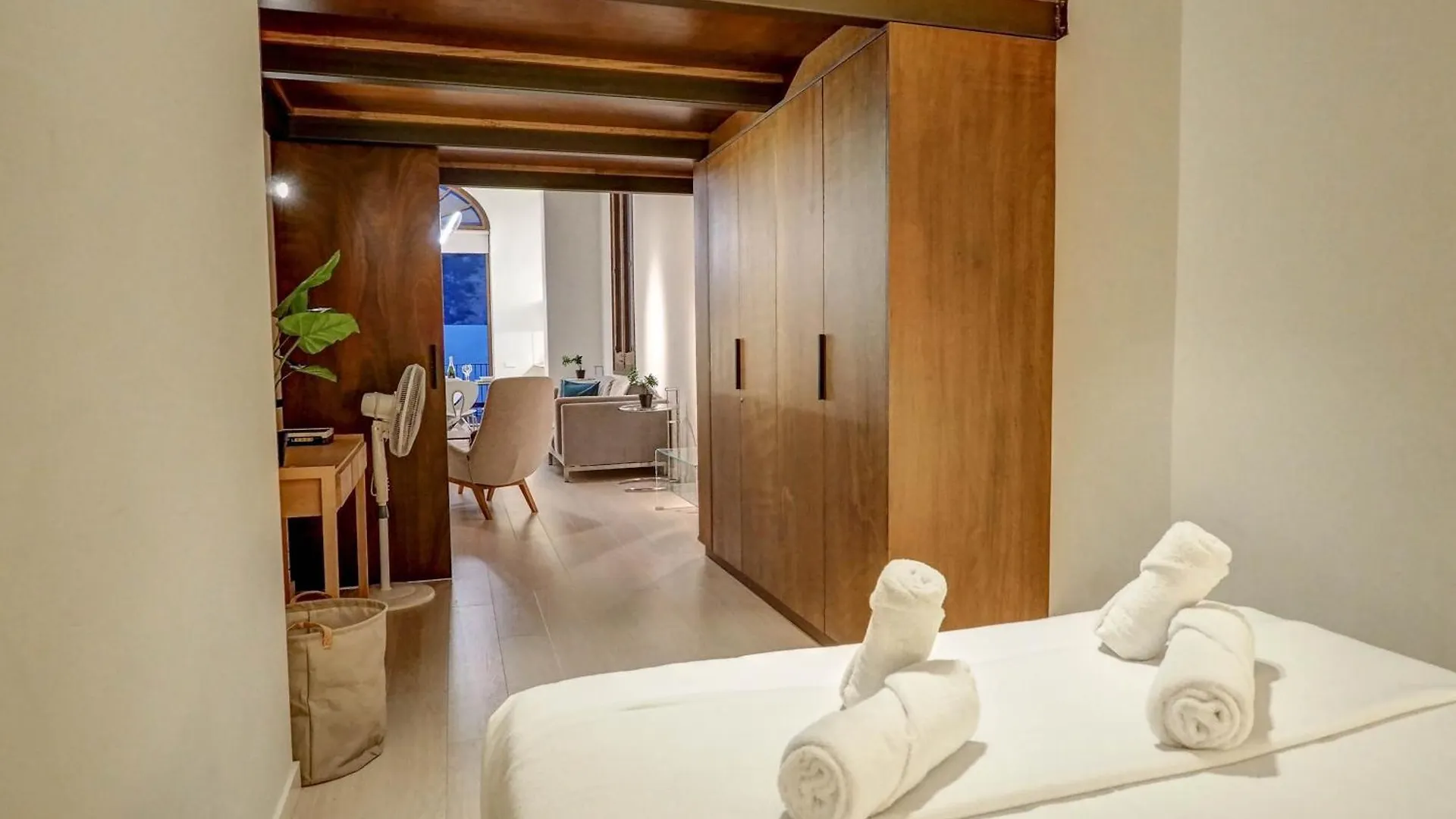 En Vogue By Hello Homes Sitges 0*,